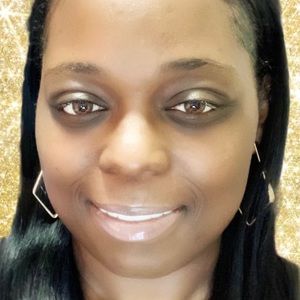 Meet your Posher, Dawanda